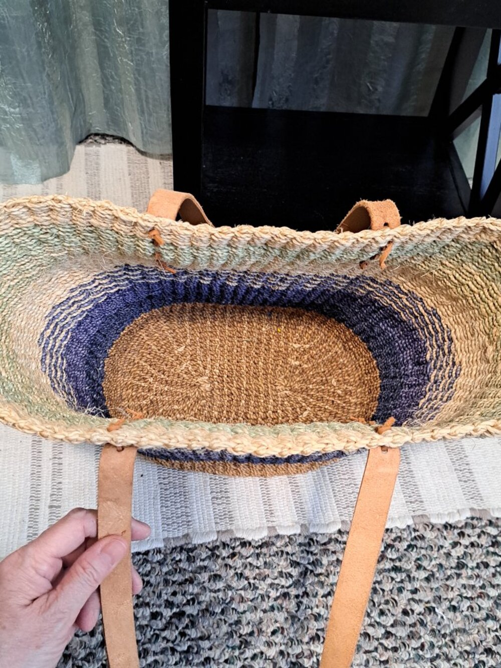 Vintage Bohemian Straw Tote with Leather Strap - Picture 4 of 10